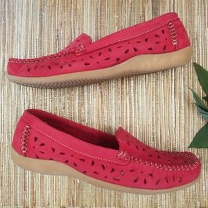 Clarks Soul of Africa Red Leather Moccasin Loafers